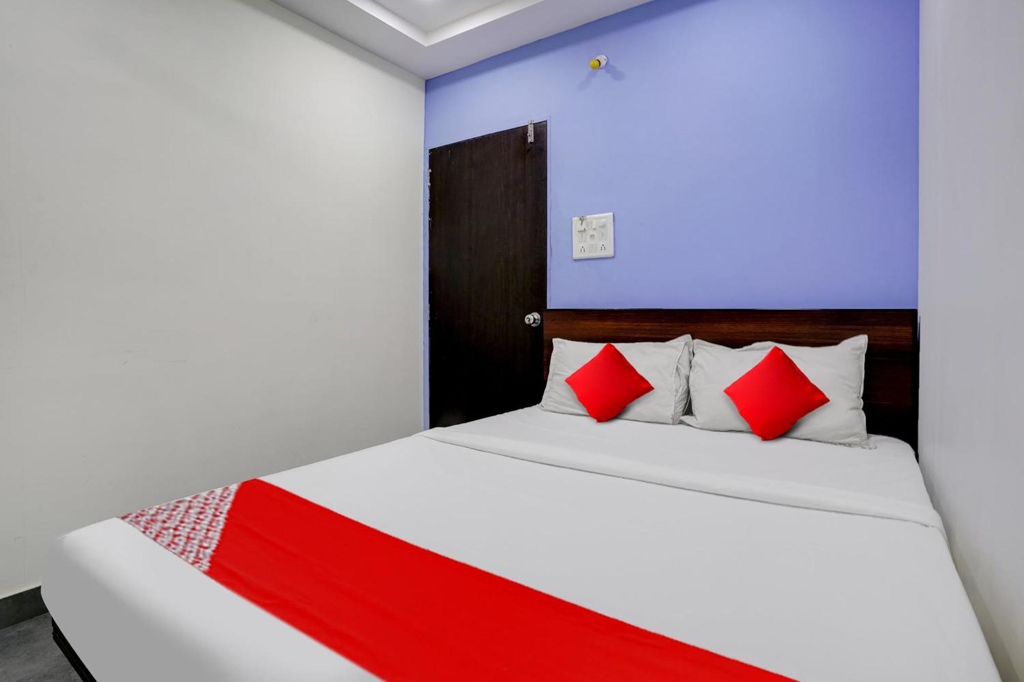 Hotel O Ashwi نافي مومباي المظهر الخارجي الصورة
